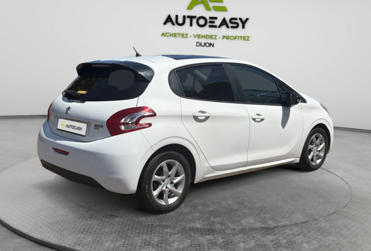 Peugeot 208 1.4 HDI 