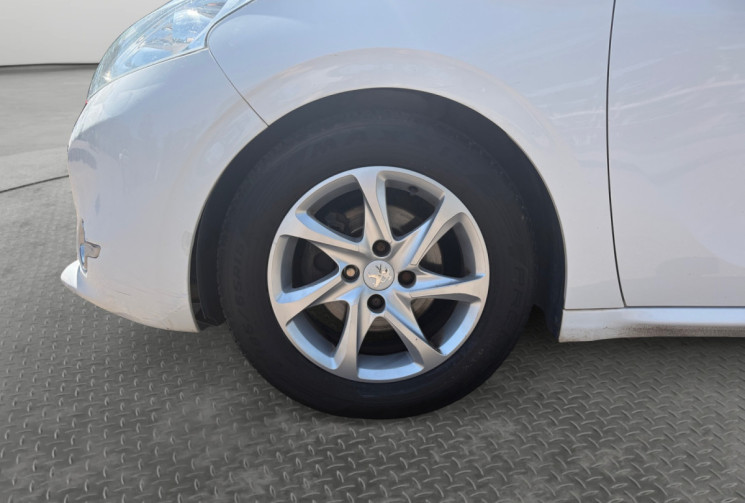 Peugeot 208 1.4 HDI 