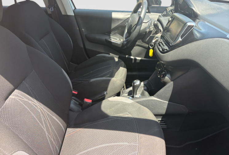 Peugeot 208 1.4 HDI 