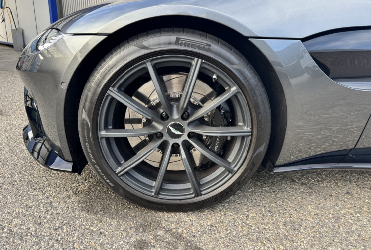 Aston Martin VANTAGE coupe 4.0 510 ch 