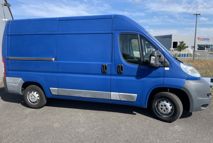 Peugeot Boxer III L2H2  2.2 HDi 130 CV  99500 KMS