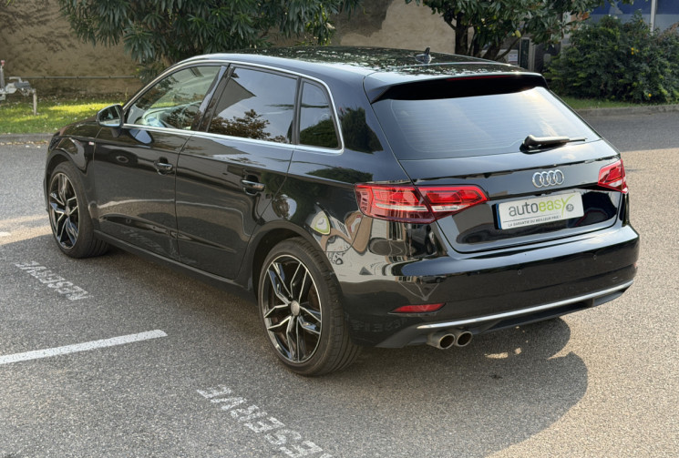 Audi A3 SPORTBACK 1.5 TFSI 150 ch S-Line / Apple Carplay & Android Auto