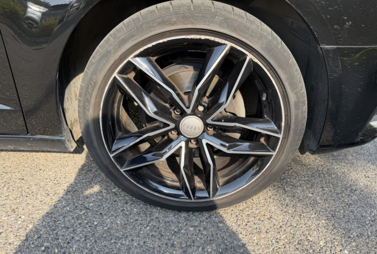 Audi A3 SPORTBACK 1.5 TFSI 150 ch S-Line / Apple Carplay & Android Auto