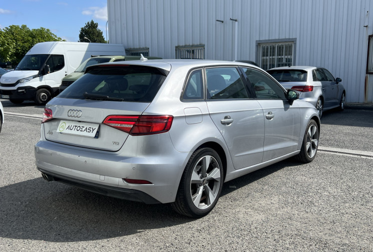 Audi A3 Sportback 2.0 TDI 150 cv S-Tronic7 * Carplay * Caméra * Keyless * Entretien OK * Phase 2