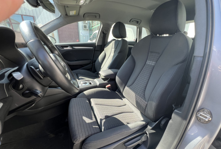 Audi A3 Sportback 2.0 TDI 150 cv S-Tronic7 * Carplay * Caméra * Keyless * Entretien OK * Phase 2