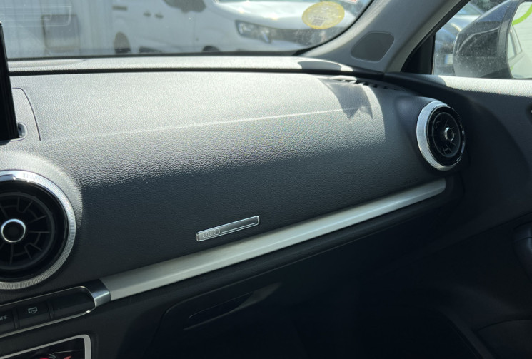 Audi A3 Sportback 2.0 TDI 150 cv S-Tronic7 * Carplay * Caméra * Keyless * Entretien OK * Phase 2