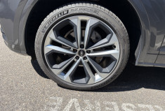 Audi Q5 40 TDI 190 ch S line quattro S tronic 7 / Etat excellent / Entretien AUDI / Attelage / TO