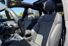 Audi Q5 40 TDI 190 ch S line quattro S tronic 7 / Etat excellent / Entretien AUDI / Attelage / TO