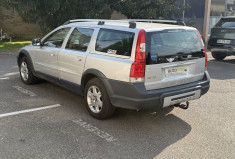 Volvo XC70 D5 Cross Country 185 ch / BVA / Attelage / Cabine Arrière / Vendu en l'état