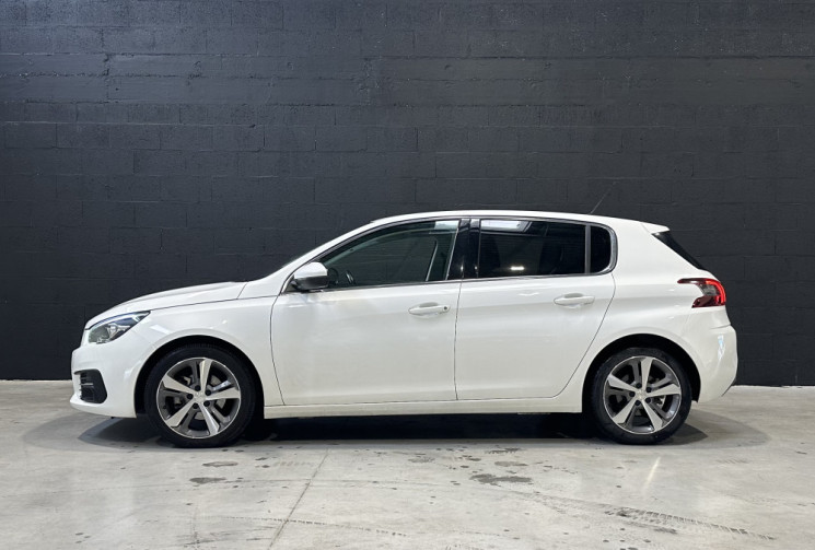 Peugeot 308 1.2 Puretech 130 ch Allure / Courroie à jour / Garantie 10 ans