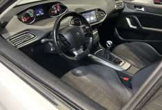 Peugeot 308 1.2 Puretech 130 ch Allure / Courroie à jour / Garantie 10 ans