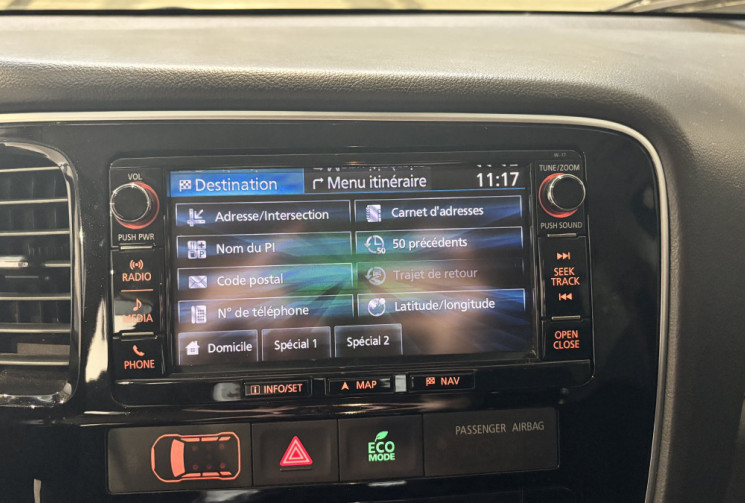 Mitsubishi OUTLANDER 2.2 DI-D 150ch Intense Navi 2WD 5 places