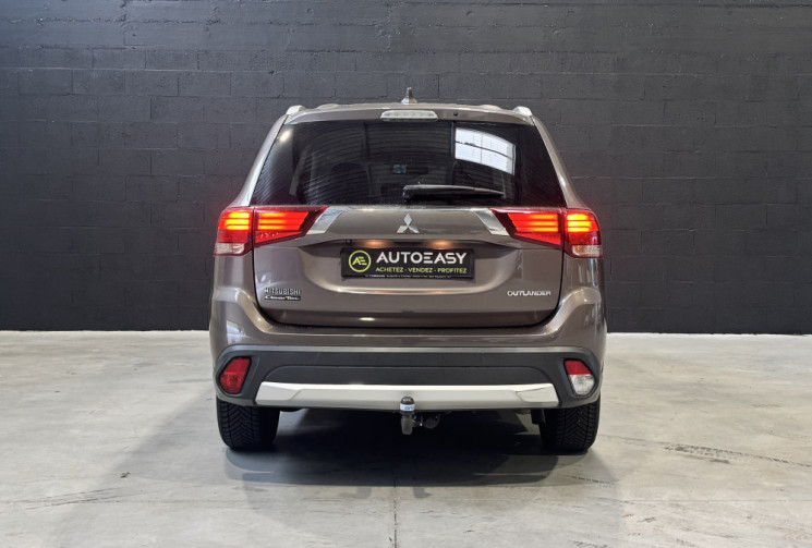 Mitsubishi OUTLANDER 2.2 DI-D 150ch Intense Navi 2WD 5 places