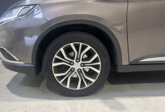 Mitsubishi OUTLANDER 2.2 DI-D 150ch Intense Navi 2WD 5 places