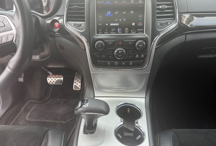 Jeep GRAND CHEROKEE 6.4 HEMI V8
