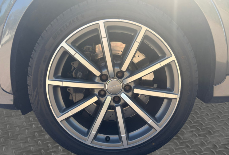Audi RS Q3 2.5 TFSI 340CH