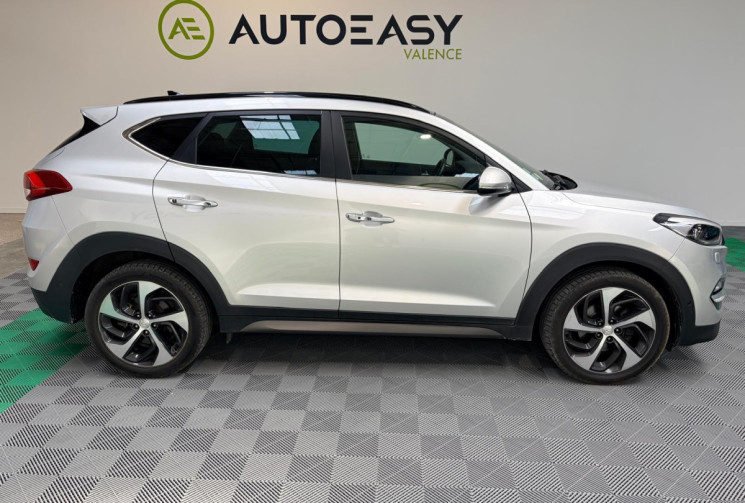 Hyundai Tucson EXECUTIVE-1.7 CRDi -TOIT OUVRANT- 141CV- 2WD -FULL OPTIONS-FULL ENTRETIEN 