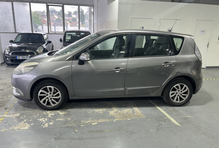 Renault Scénic 1.5 dci 110 DYNAMIQUE / Courroie neuve