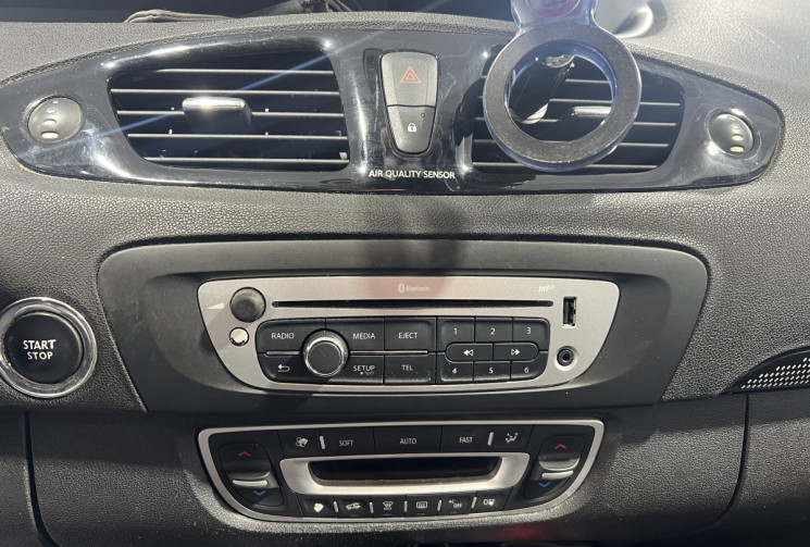 Renault Scénic 1.5 dci 110 DYNAMIQUE / Courroie neuve