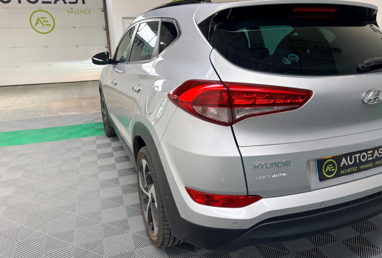 Hyundai Tucson EXECUTIVE-1.7 CRDi -TOIT OUVRANT- 141CV- 2WD -FULL OPTIONS-FULL ENTRETIEN 