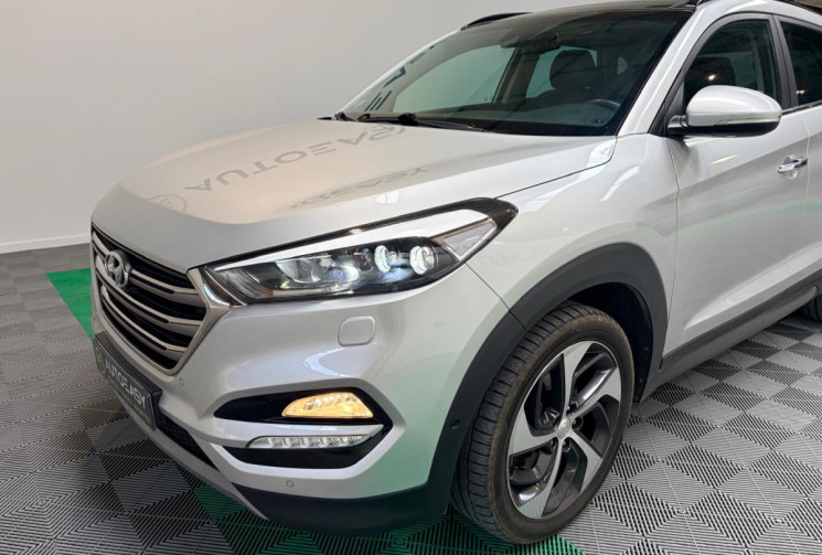 Hyundai Tucson EXECUTIVE-1.7 CRDi -TOIT OUVRANT- 141CV- 2WD -FULL OPTIONS-FULL ENTRETIEN 