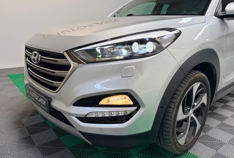 Hyundai Tucson EXECUTIVE-1.7 CRDi -TOIT OUVRANT- 141CV- 2WD -FULL OPTIONS-FULL ENTRETIEN 