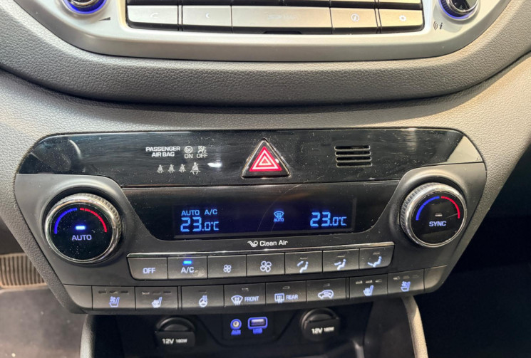 Hyundai Tucson EXECUTIVE-1.7 CRDi -TOIT OUVRANT- 141CV- 2WD -FULL OPTIONS-FULL ENTRETIEN 