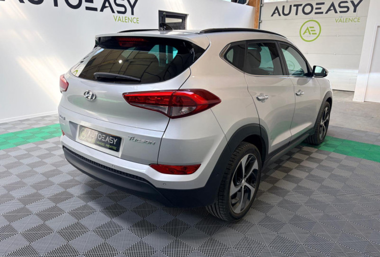 Hyundai Tucson EXECUTIVE-1.7 CRDi -TOIT OUVRANT- 141CV- 2WD -FULL OPTIONS-FULL ENTRETIEN 