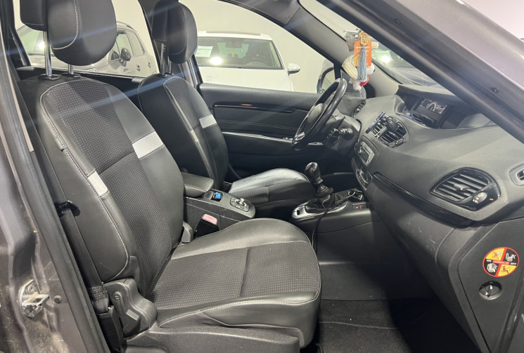 Renault Scénic 1.5 dci 110 DYNAMIQUE / Courroie neuve