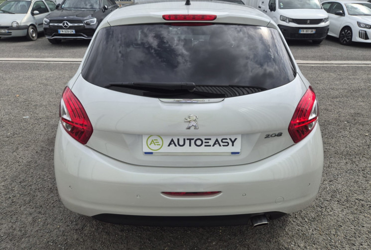 Peugeot 208 I 1.6 VTi 120 CV ALLURE * CARPLAY * CLIMATISATION * TOIT PANORAMIQUE * CARNET COMPLET 