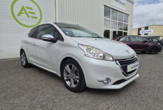Peugeot 208 I 1.6 VTi 120 CV ALLURE * CARPLAY * CLIMATISATION * TOIT PANORAMIQUE * CARNET COMPLET 