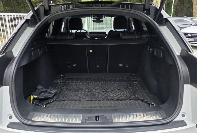 Land-Rover Range Rover Velar 2.0 D240 240CH 4WD S R-DYNAMIC / ENTRETIEN A JOUR 