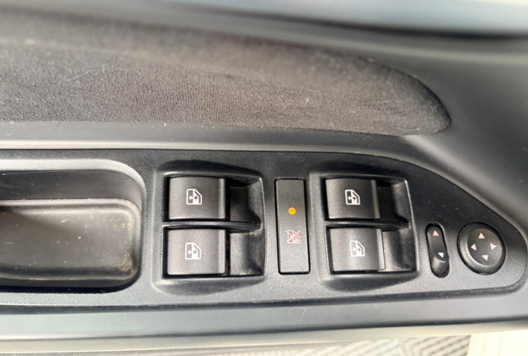 FIAT TIPO Fiat Tipo 13 JTD -95 ch- LOUNGE- ENTTRETIEN A JOUR - CLIM - 