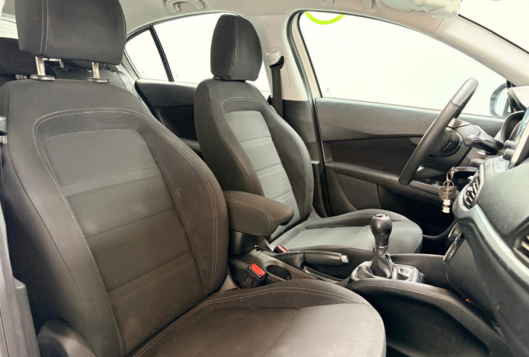 FIAT TIPO Fiat Tipo 13 JTD -95 ch- LOUNGE- ENTTRETIEN A JOUR - CLIM - 