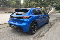 Peugeot 208 130ch EAT8 GT - ENTRETIEN A JOUR - CAMERA DE RECUL - CARPLAY - TOIT PANORAMIQUE 