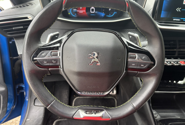 Peugeot 208 130ch EAT8 GT - ENTRETIEN A JOUR - CAMERA DE RECUL - CARPLAY - TOIT PANORAMIQUE 