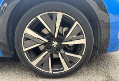 Peugeot 208 130ch EAT8 GT - ENTRETIEN A JOUR - CAMERA DE RECUL - CARPLAY - TOIT PANORAMIQUE 