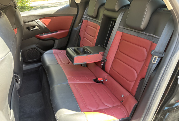 Citroën C4 E-C4 (éléctrique) 136ch SHINE AUTOMATIQUE- INTERIEUR CUIR- SIÈGE MASSANT CHAUFFANT