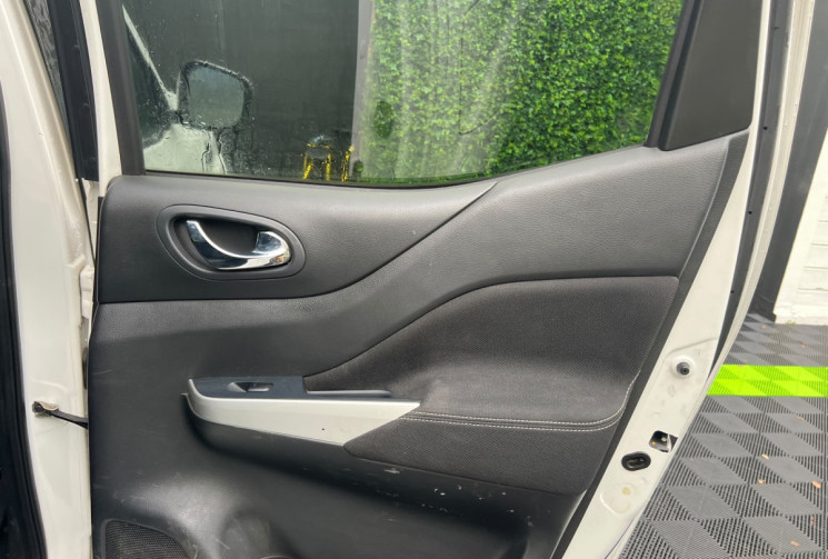 Renault Alaskan  2.3 dCi 16V Pickup double cabine 4x4 190 cv
