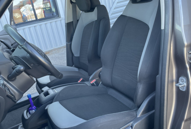 Citroën C4 PICASSO GRAND PICASSO II 1.6 BlueHDi EAT6  120CV BUSINESS 7PLS