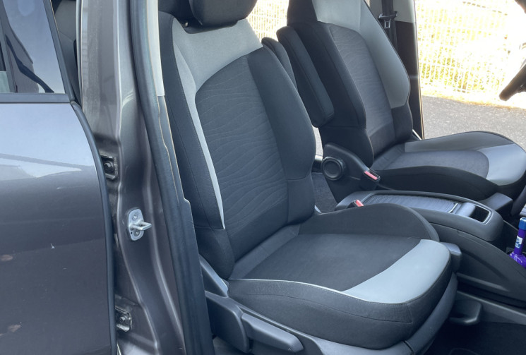 Citroën C4 PICASSO GRAND PICASSO II 1.6 BlueHDi EAT6  120CV BUSINESS 7PLS