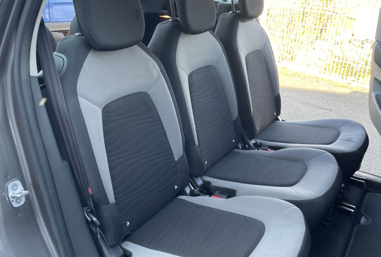 Citroën C4 PICASSO GRAND PICASSO II 1.6 BlueHDi EAT6  120CV BUSINESS 7PLS