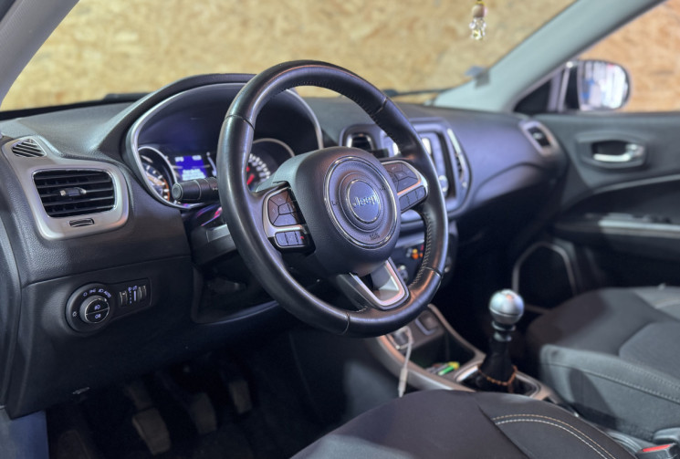 Jeep Compass II GARANTIE 1 AN 1.4 16V Turbo 2WD 140 cv