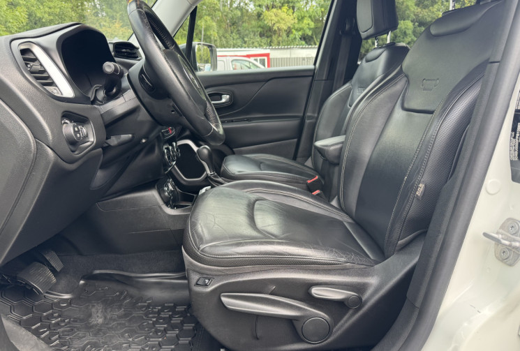 Jeep Renegade Jeep / Régulateur de vitesse / attelage / cuir 