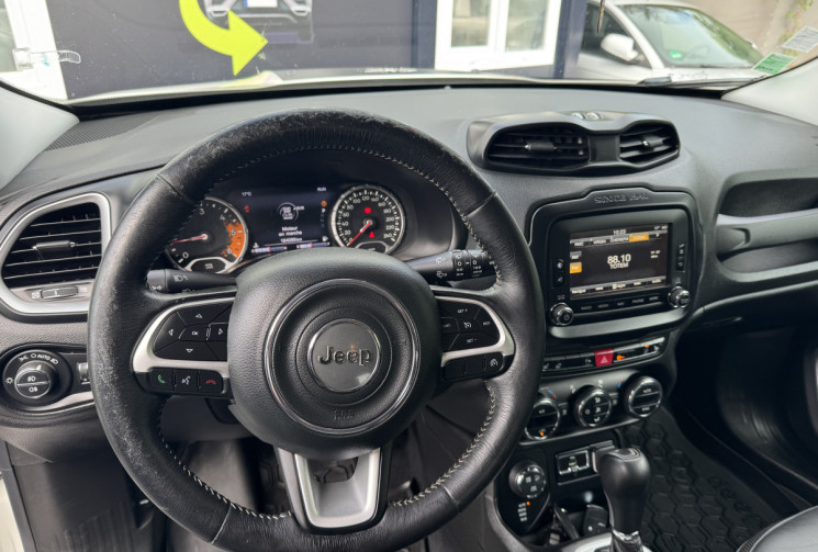 Jeep Renegade Jeep / Régulateur de vitesse / attelage / cuir 