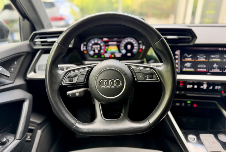 Audi A3 SPORTBACK 40 TFSI-e 204 Design S-Tronic 6 / Rechargeable / CarPlay / Sièges chaufs / Caméra 