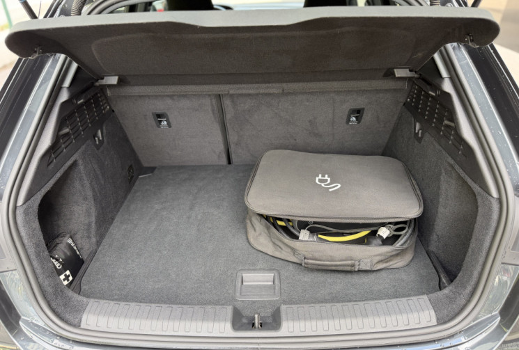 Audi A3 SPORTBACK 40 TFSI-e 204 Design S-Tronic 6 / Rechargeable / CarPlay / Sièges chaufs / Caméra 