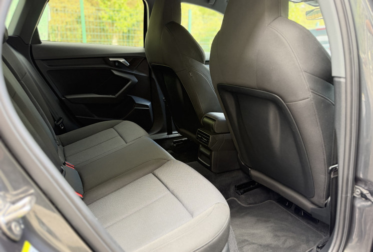 Audi A3 SPORTBACK 40 TFSI-e 204 Design S-Tronic 6 / Rechargeable / CarPlay / Sièges chaufs / Caméra 