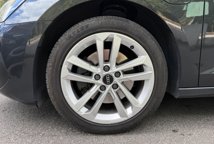 Audi A3 SPORTBACK 40 TFSI-e 204 Design S-Tronic 6 / Rechargeable / CarPlay / Sièges chaufs / Caméra 