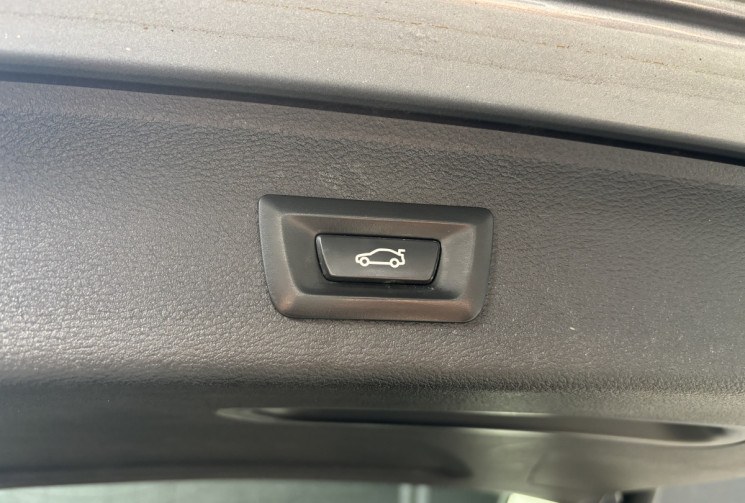 BMW X3 Drive18dA 150ch